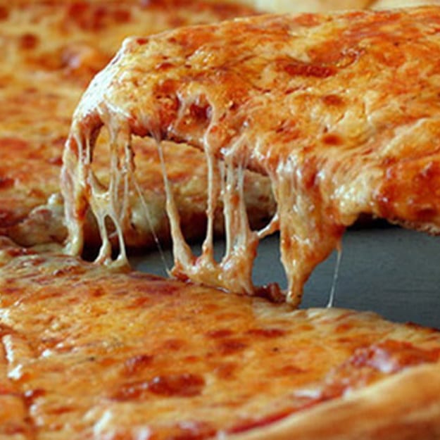 Personal 12" Pizza.