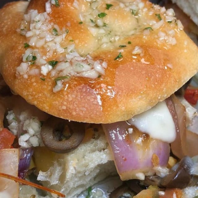 Veggie Garlic Knot Slider.